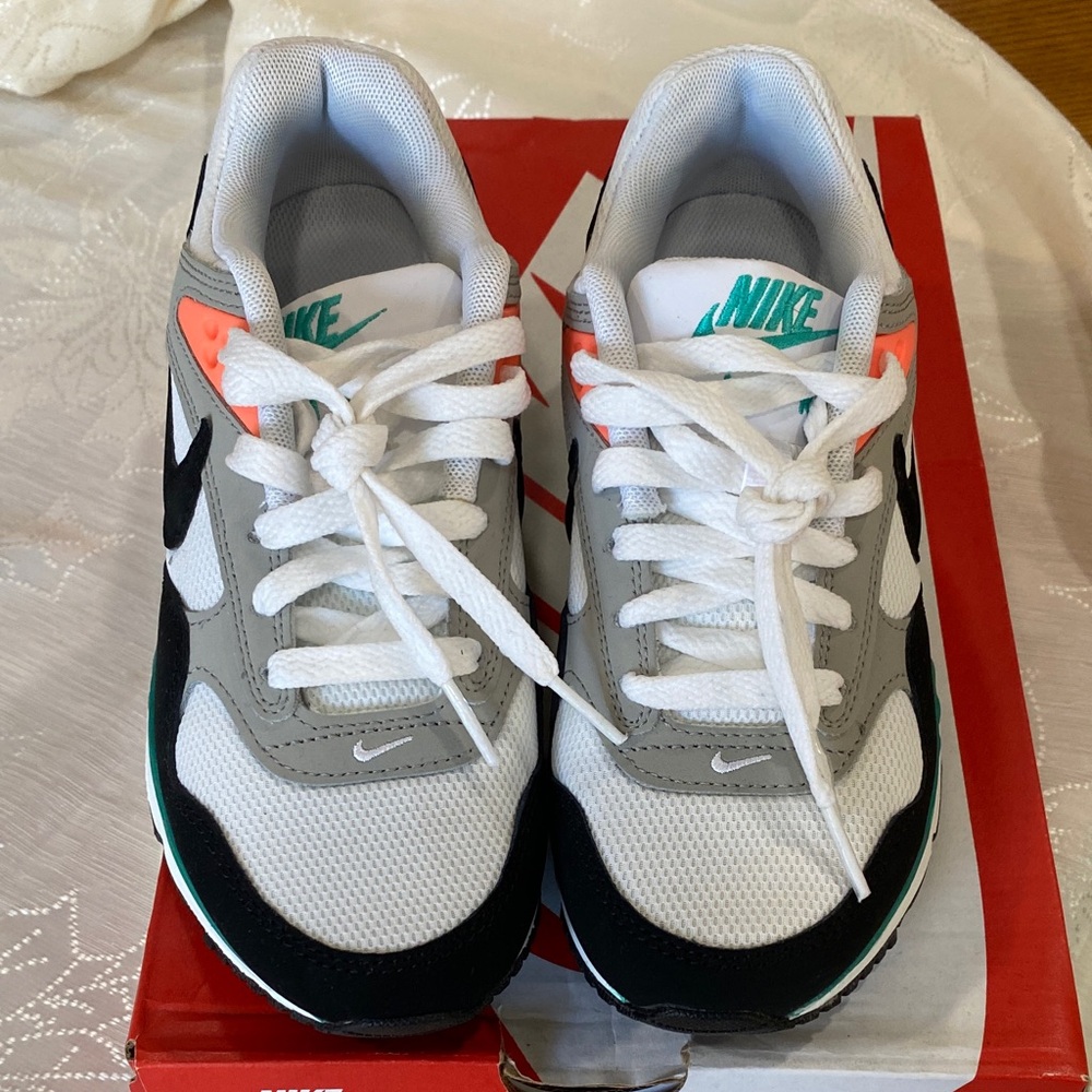 Nike Women's Sneakers - White, Black, Gray, Green, and Orange